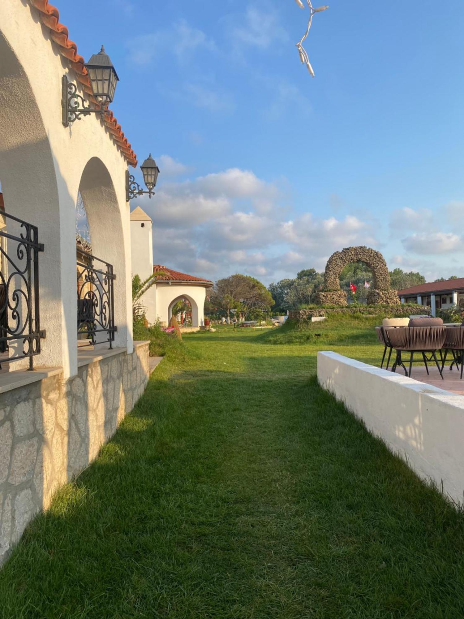 Tarihi Kumbaba Otel Şile Bagian luar foto