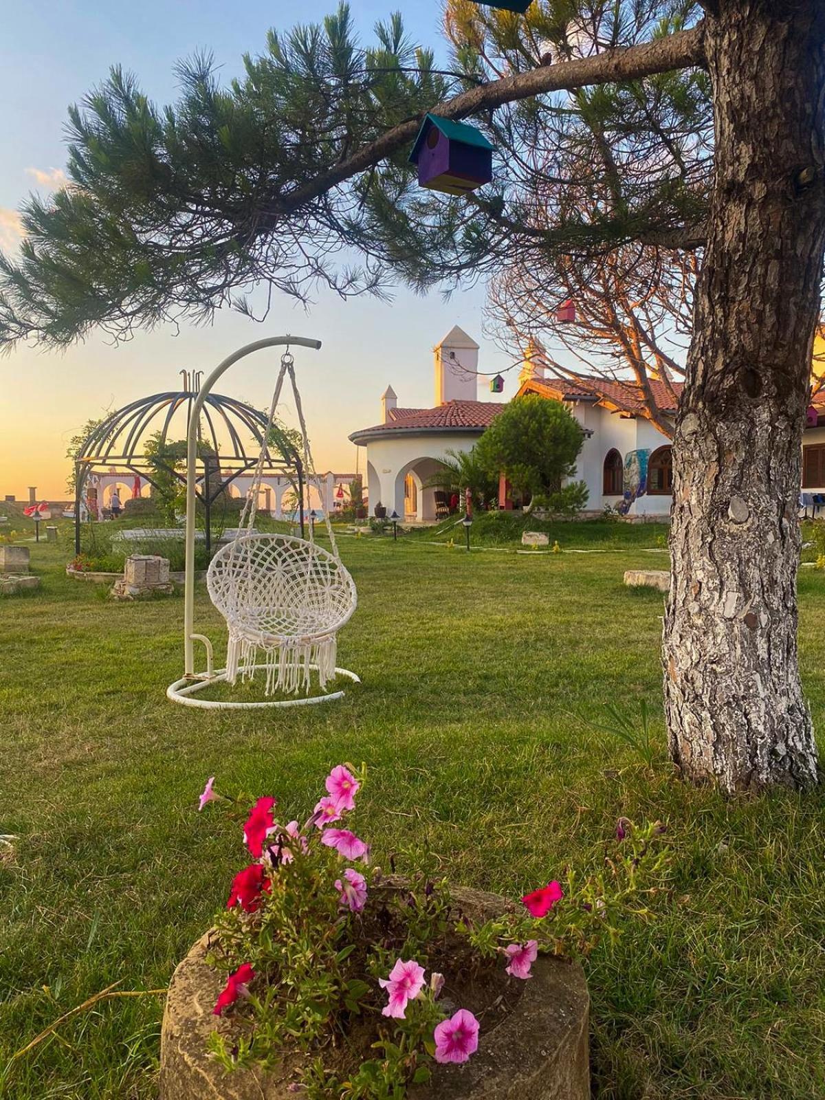 Tarihi Kumbaba Otel Şile Bagian luar foto